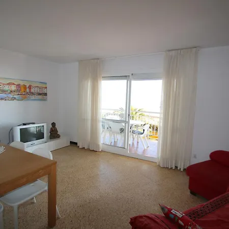 Antinea Apartment *